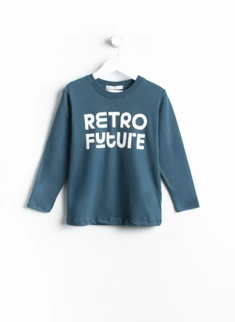 rem-retro-1740760064-7098.webp